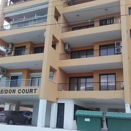 Direct Posidon Court * Lárnaca