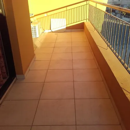 Apartment Direct Posidon Court